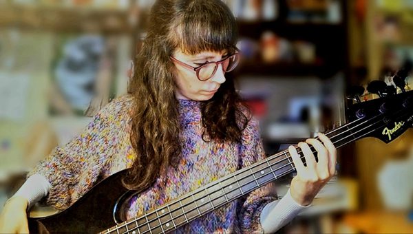 Nasce la pagina Derea Serena Baby Bassist!